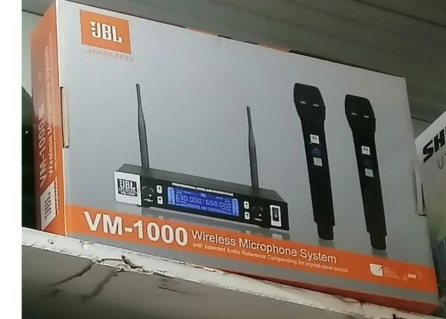 Jbl microphone  vm 1000