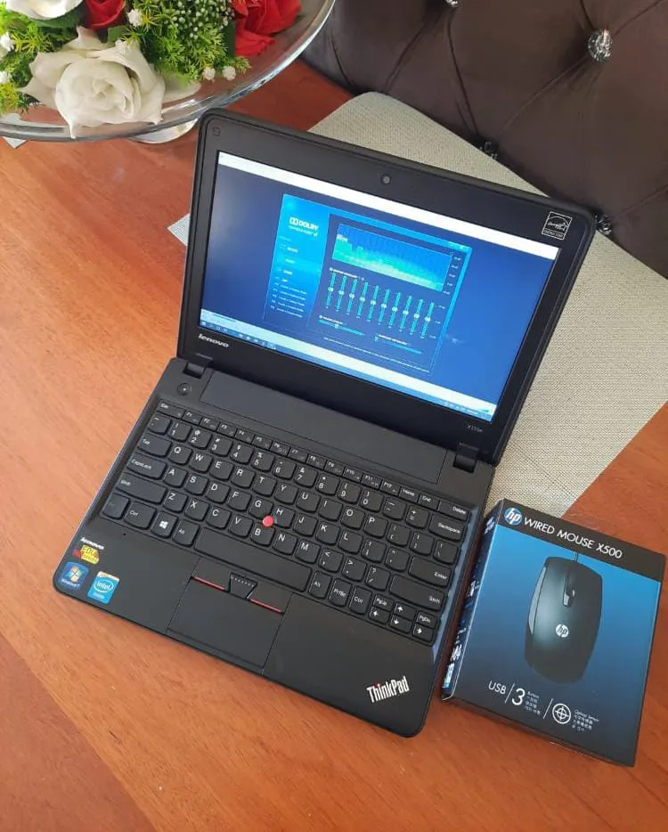 Lenovo thinkpad x131e AMD 4Gb Ram 500Gb HDD 11.6 inches display ,hdmi port Webcam
