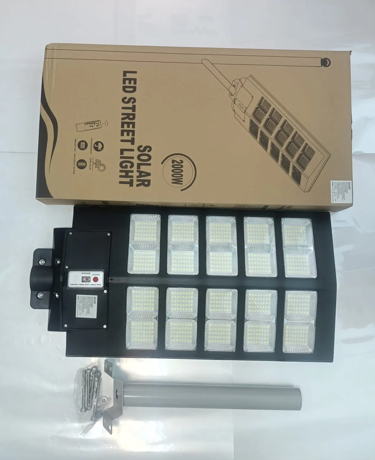 SOLAR LED STREET LIGHT 200W