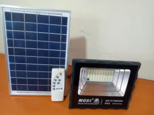Modi 50W bright solar floodlight